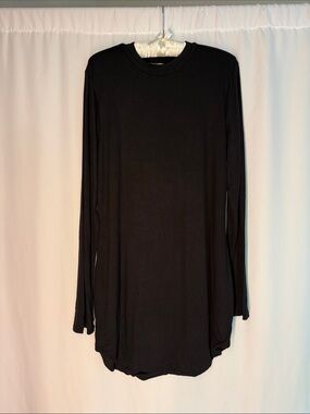 Fashion Nova Black Long Sleeve Crew Neck Tunic